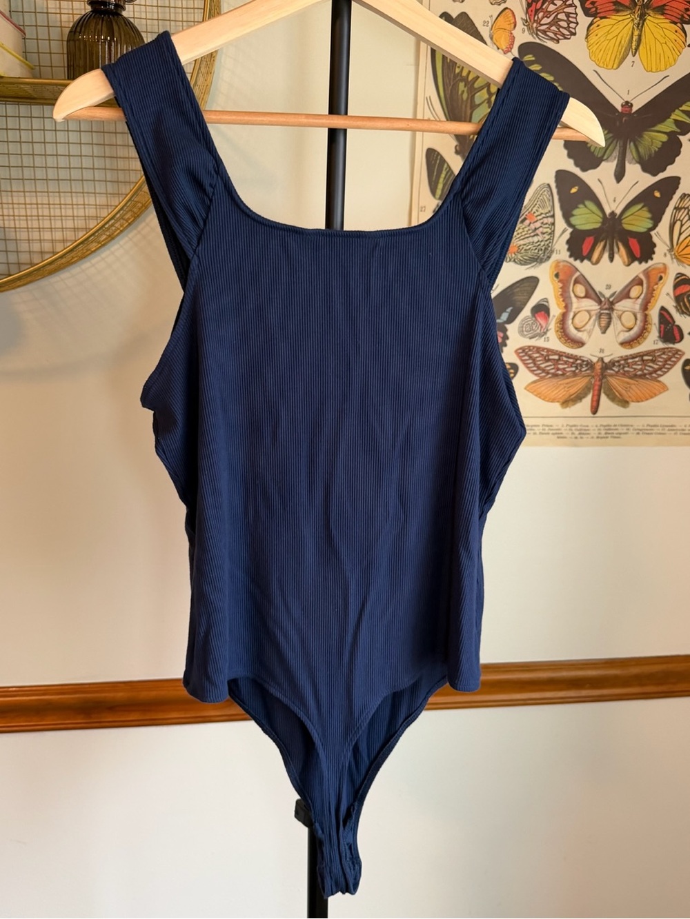 Navy Ribbed V-Neck Bodysuit - Picture 2 of 6
